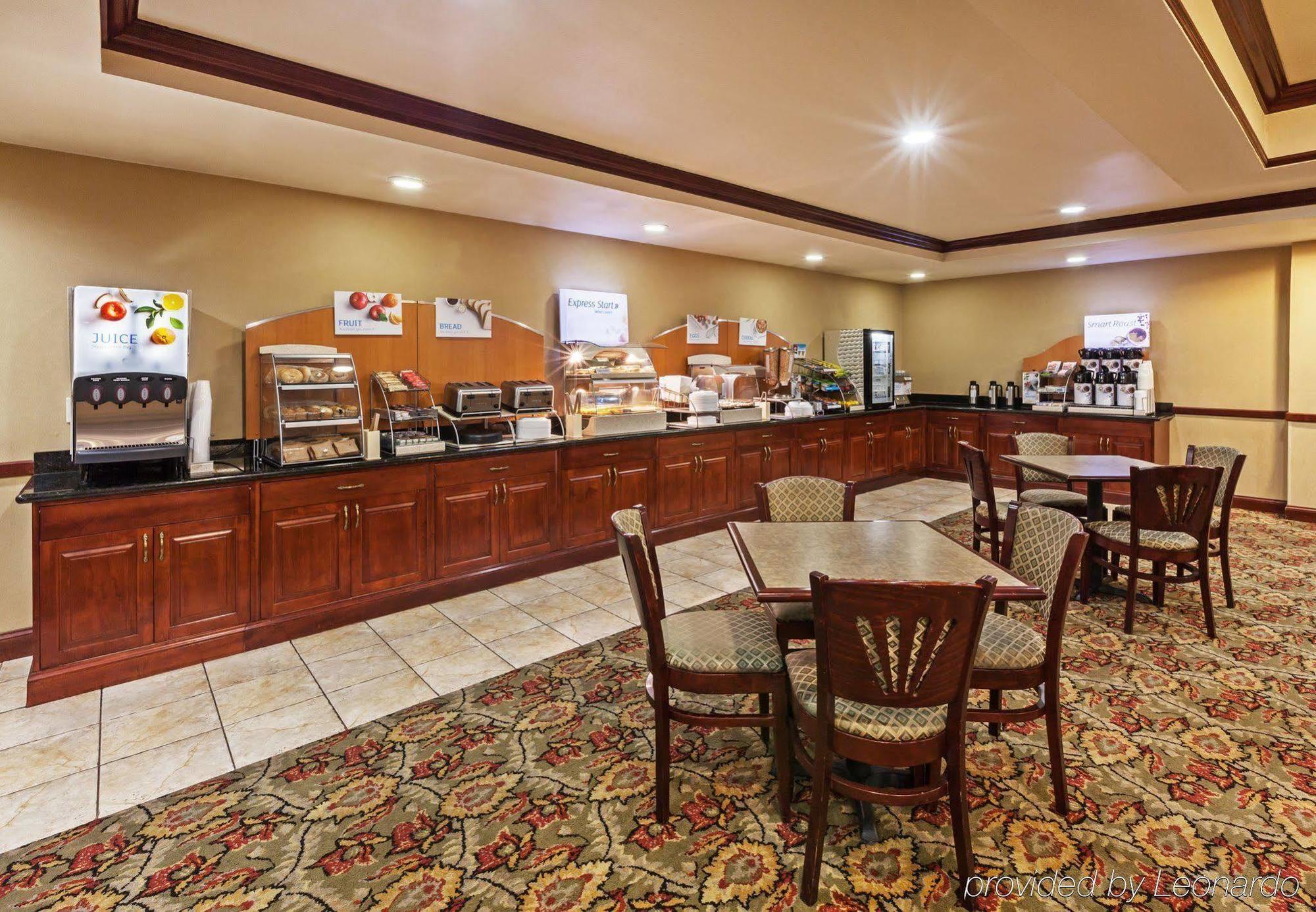 Holiday Inn Express & Suites Selma By Ihg Exteriér fotografie