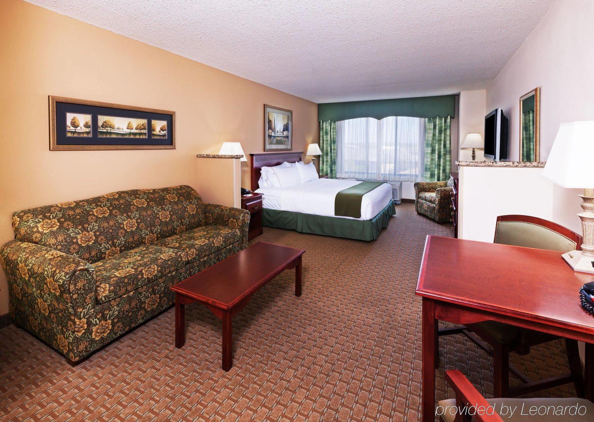 Holiday Inn Express & Suites Selma By Ihg Exteriér fotografie